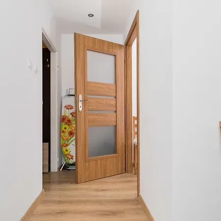 Economy - City Center Apartment